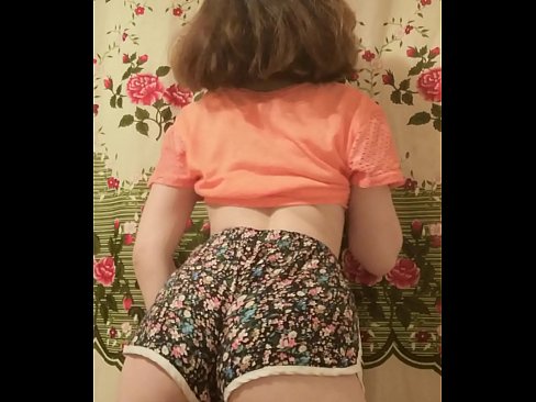 ❤️ Sexy me nyuam mos stripping tawm nws luv ntawm lub koob yees duab ❌  porn  ntawm peb hmn.niceporn-tv.ru%